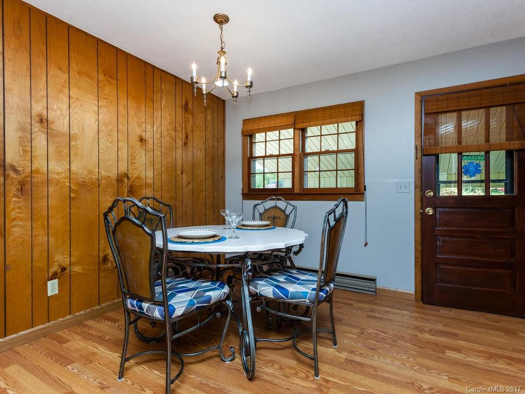 109 English Road - Photo 9