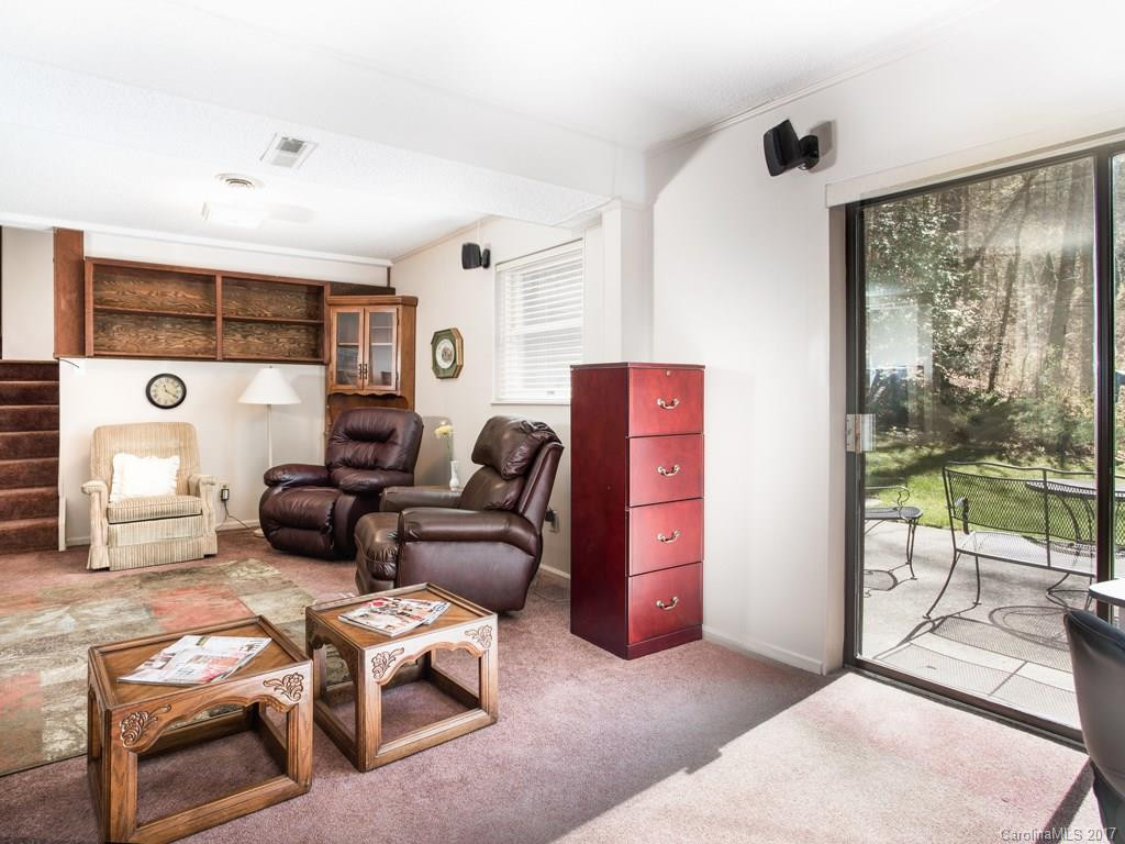 8 Brae Burn Drive - Photo 11