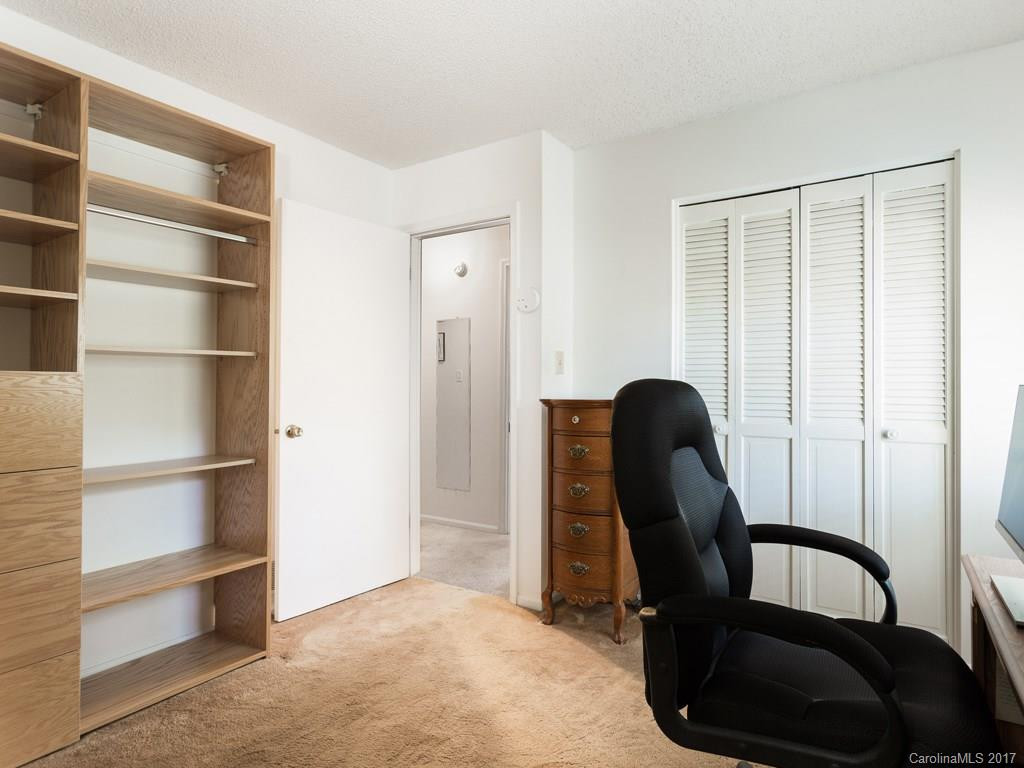 8 Brae Burn Drive - Photo 16