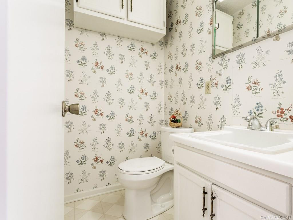 8 Brae Burn Drive - Photo 19