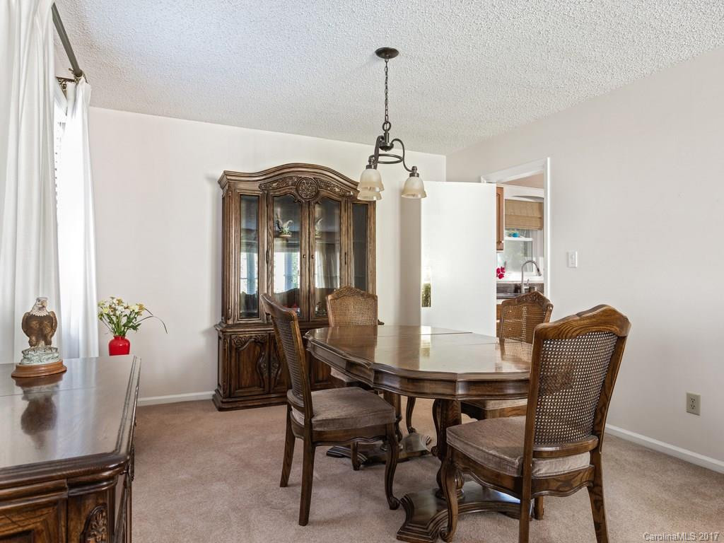 8 Brae Burn Drive - Photo 5
