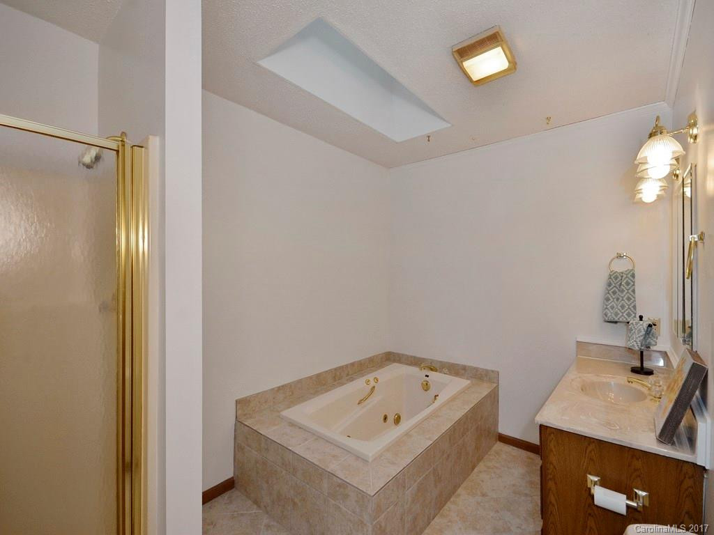 21 Mann Road - Photo 7