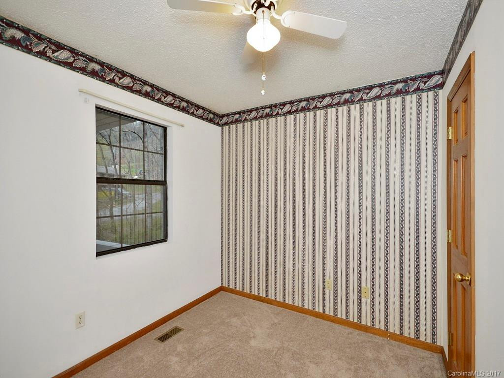 21 Mann Road - Photo 9