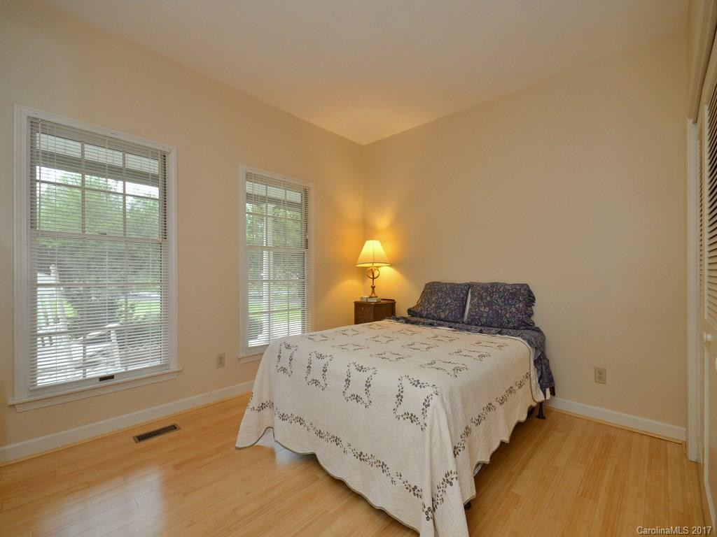172 Pine Tree Lane - Photo 22