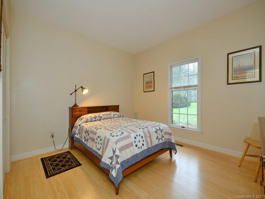 172 Pine Tree Lane - Photo 24