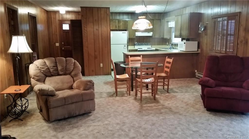 11 Crystalwood Lane - Photo 5