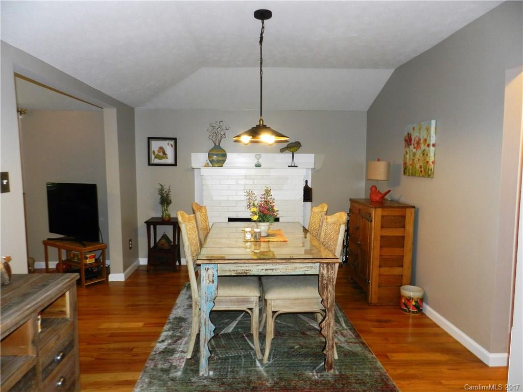 25 Winnfred Street - Photo 6