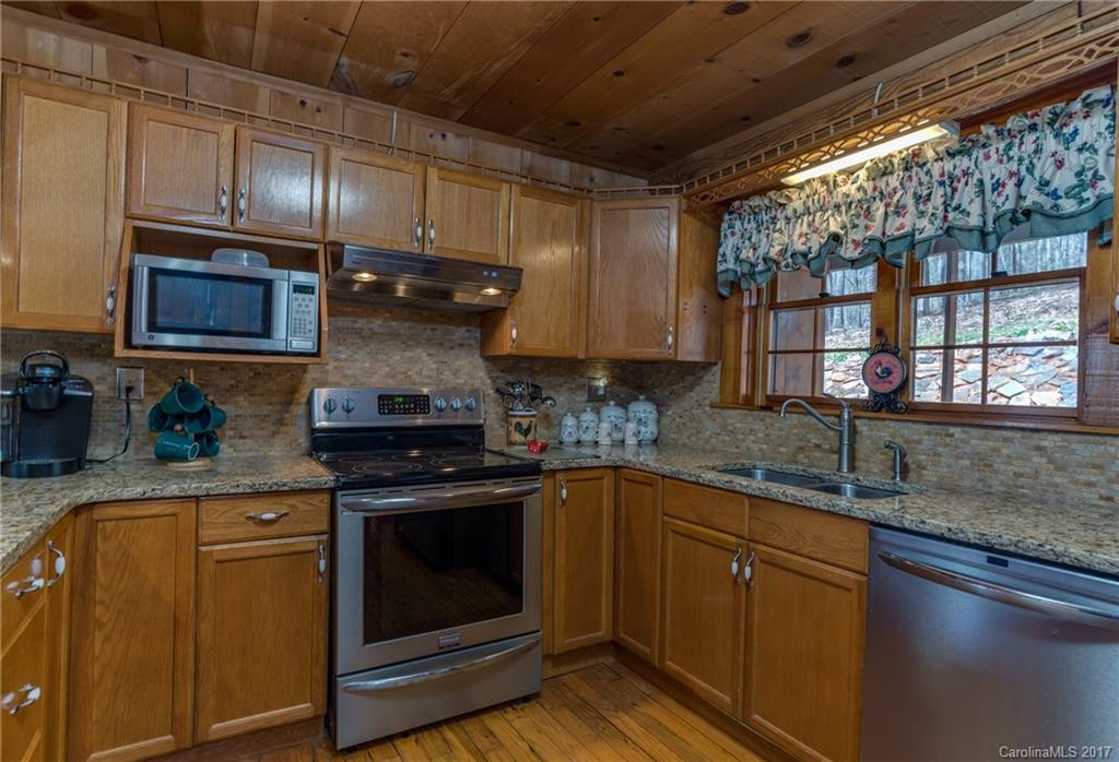 544 Starling Road - Photo 11