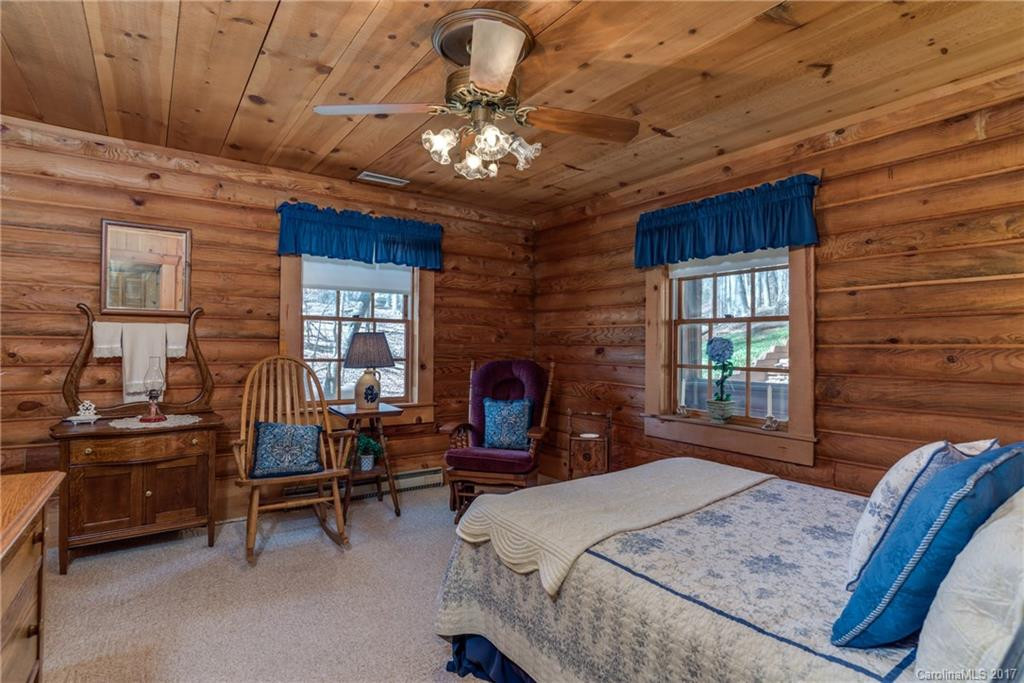 544 Starling Road - Photo 22