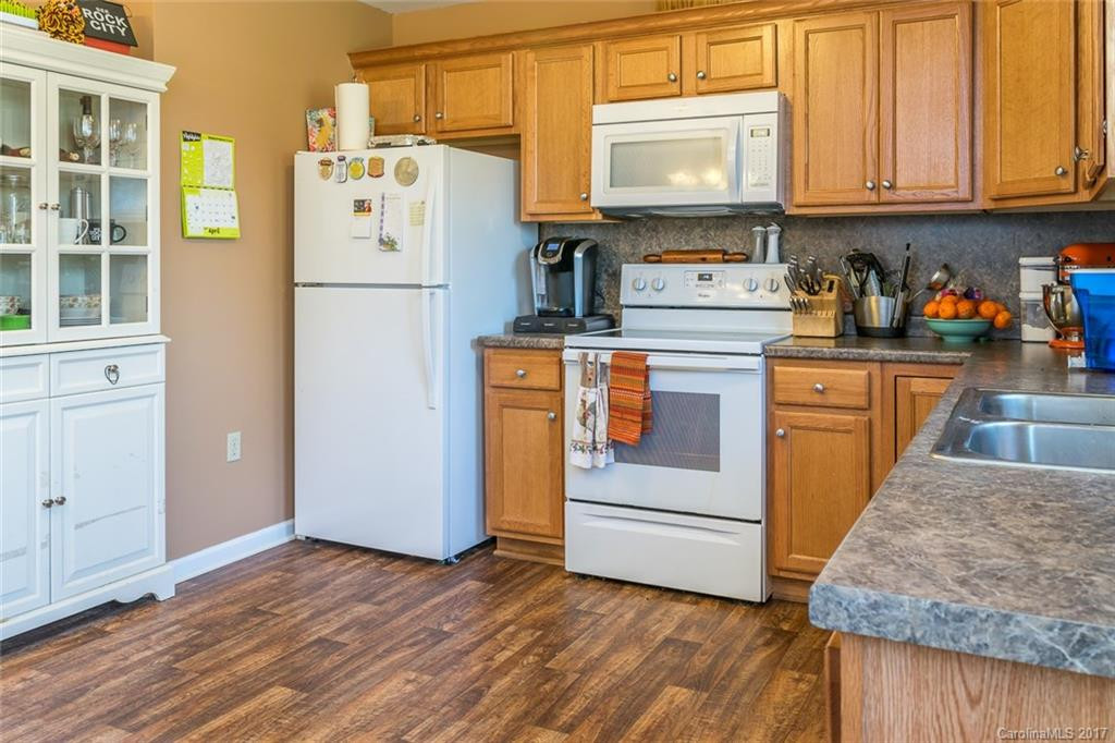 884 Ida Rogers Drive #47 - Photo 6