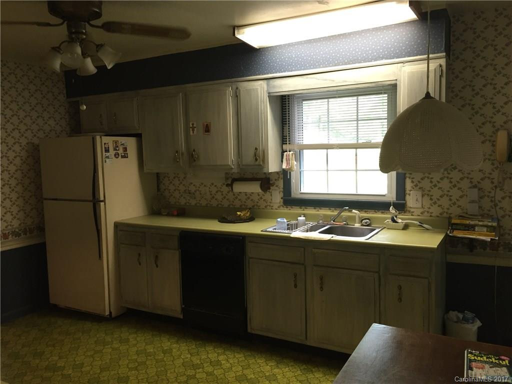 202 Birch Lane - Photo 5