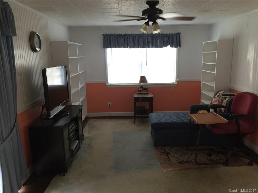 202 Birch Lane - Photo 6