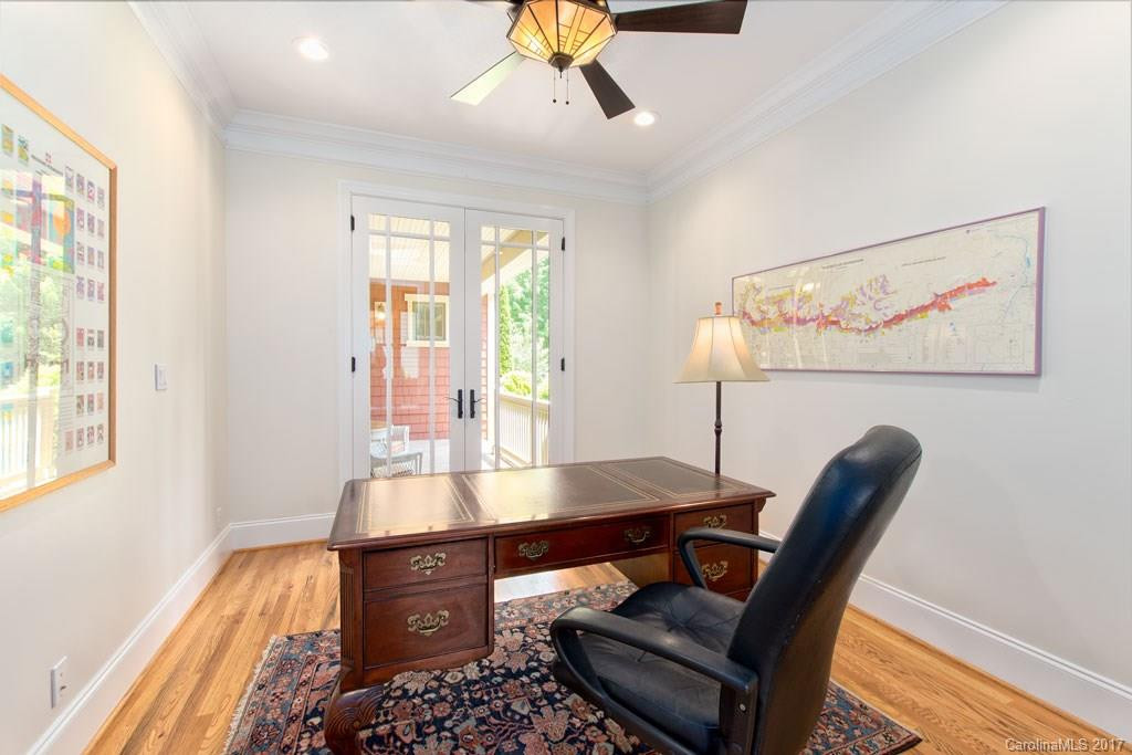 8 Applewood Drive - Photo 14