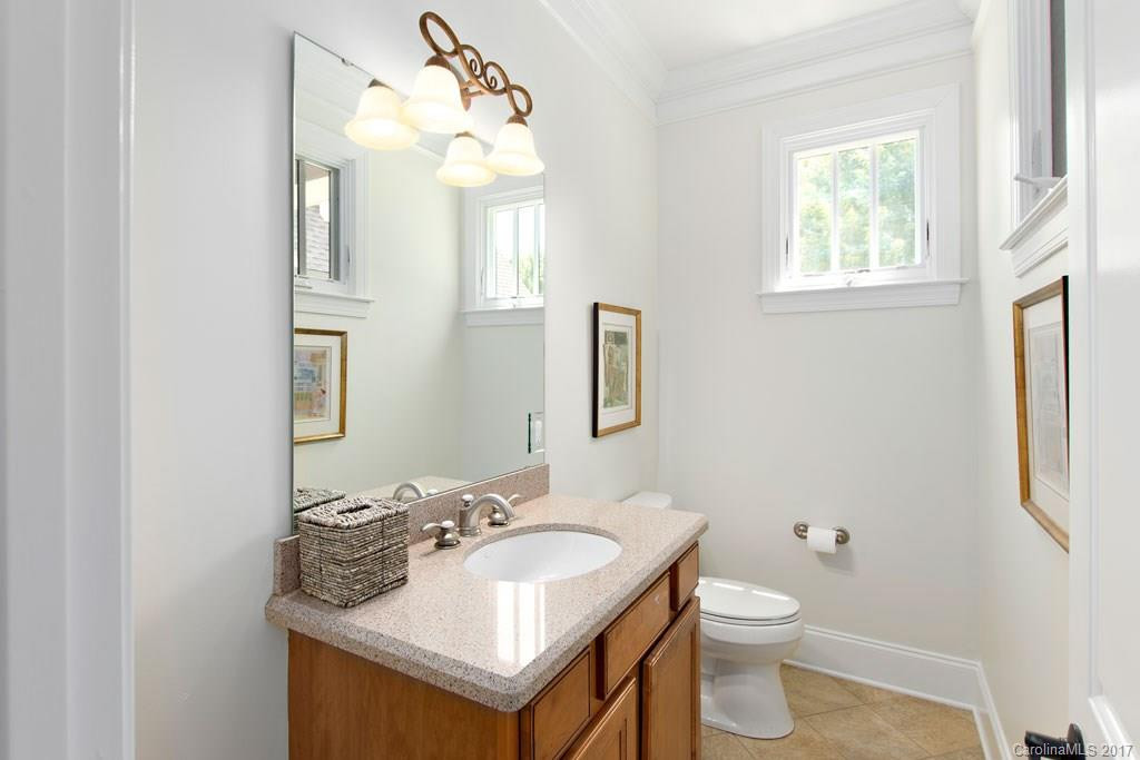 8 Applewood Drive - Photo 15