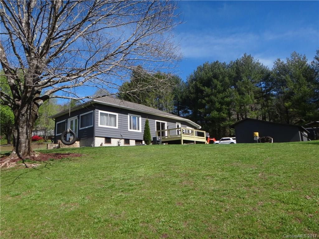 25 Elliott Road - Photo 2