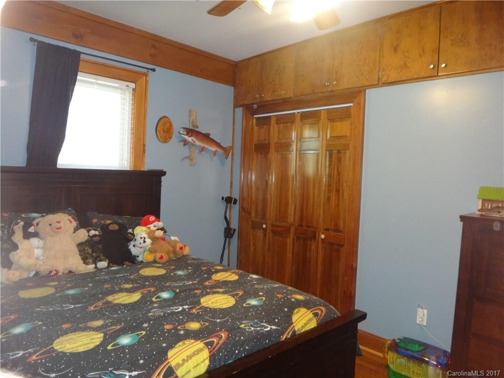 25 Elliott Road - Photo 15