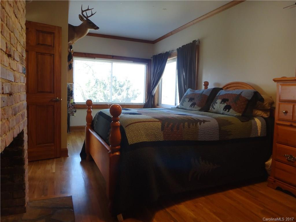 25 Elliott Road - Photo 10