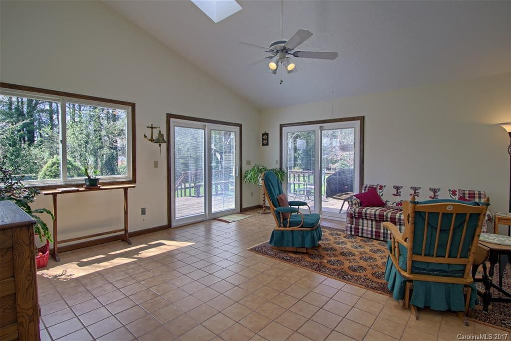 29 Amber Drive - Photo 16