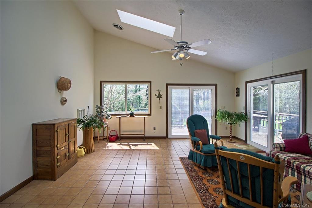 29 Amber Drive - Photo 17