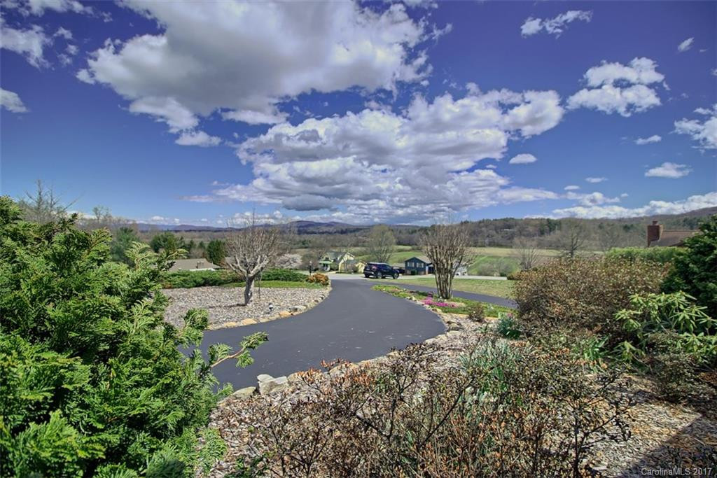 29 Amber Drive - Photo 3