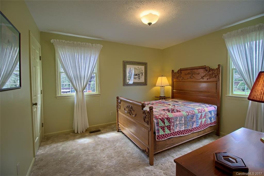 29 Amber Drive - Photo 21