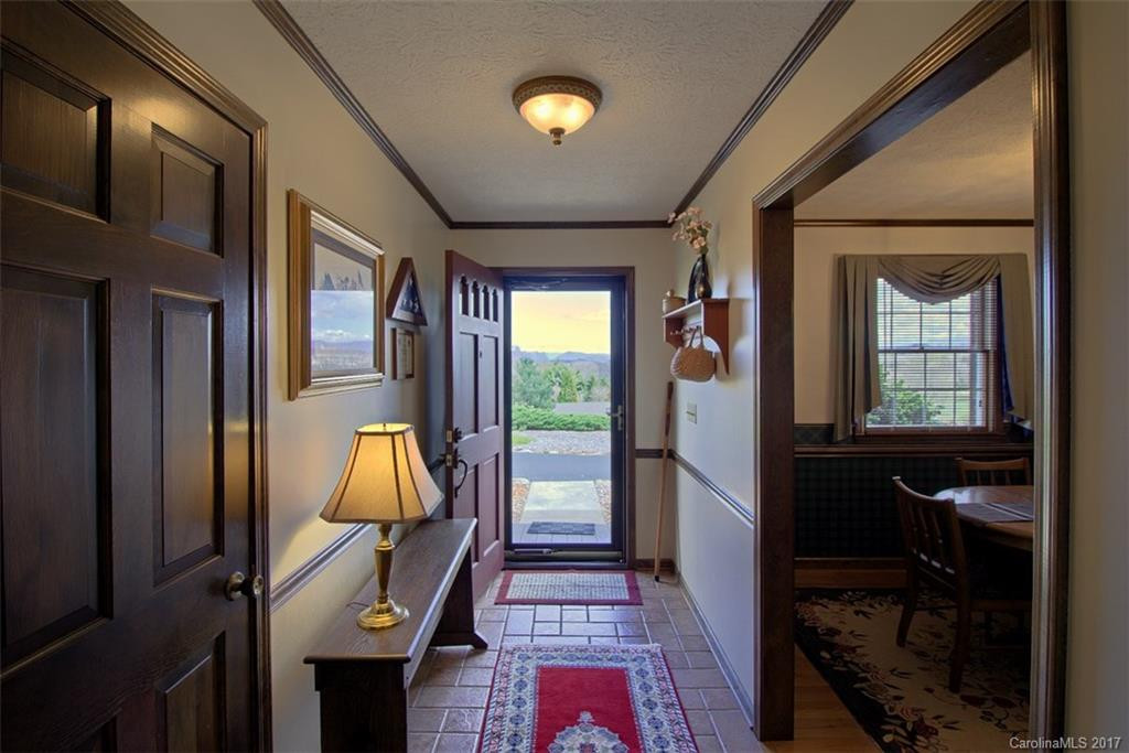 29 Amber Drive - Photo 4