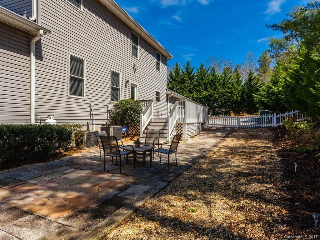 61 Jupiter Hills Drive - Photo 22