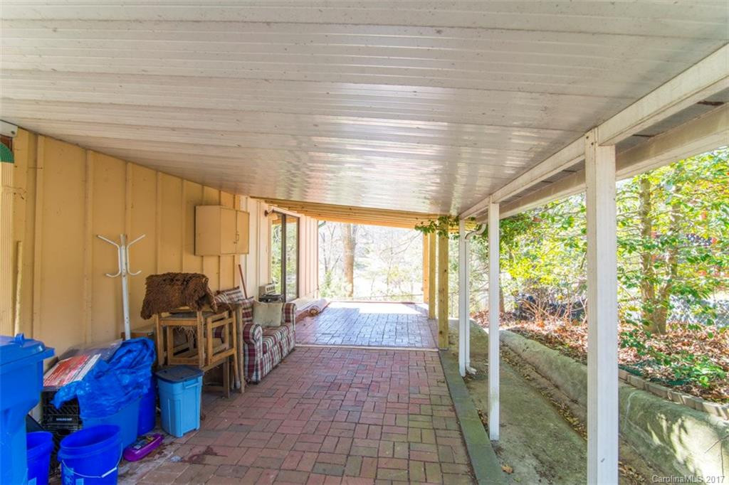28 Evelake Drive - Photo 17