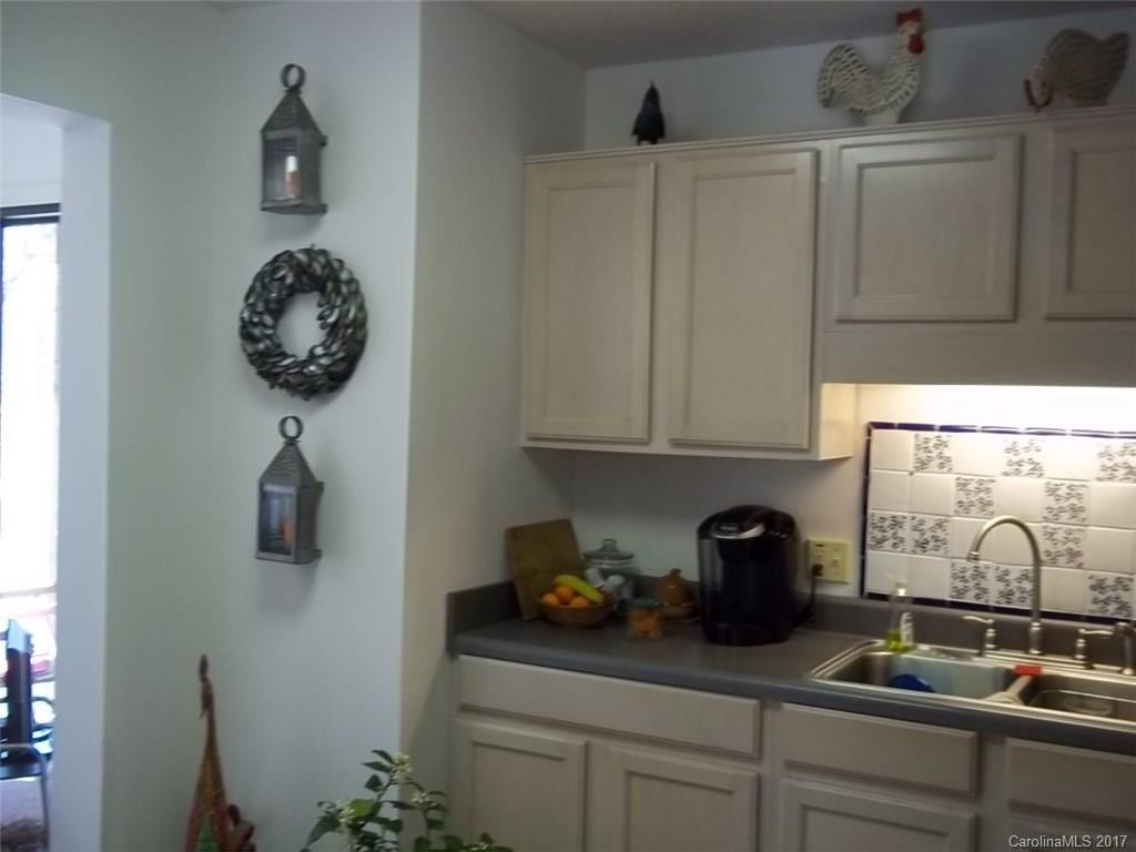 77 Selu Court #17 - Photo 9