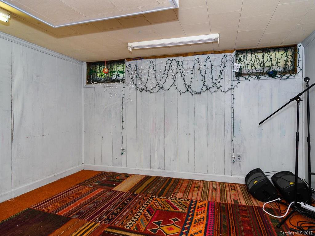 669 Sand Hill Road - Photo 20