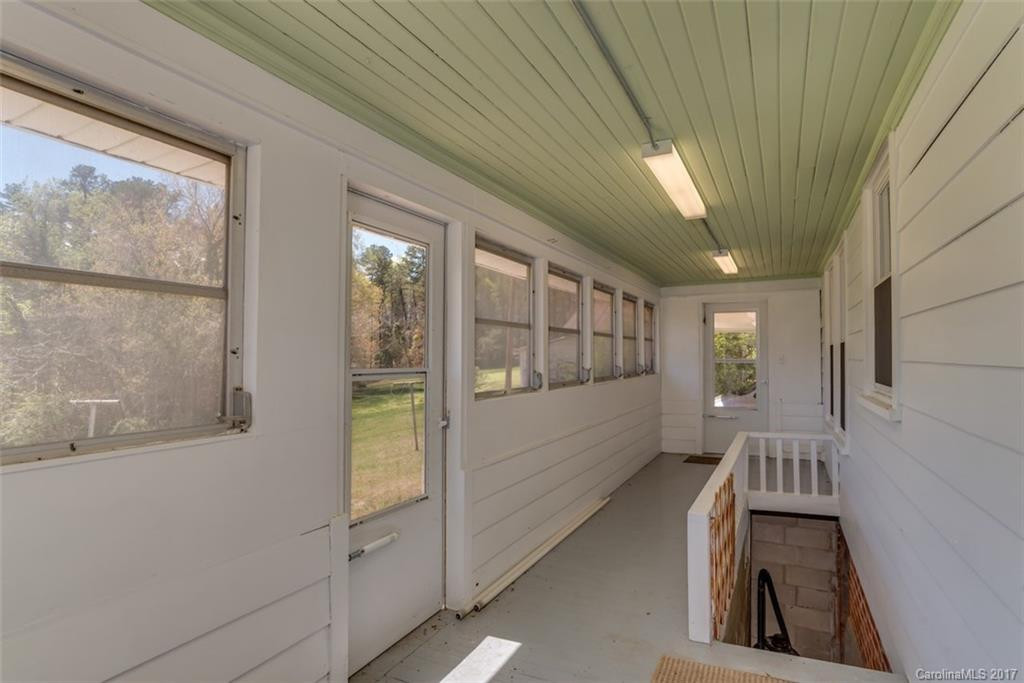 6611 Hudlow Road - Photo 10