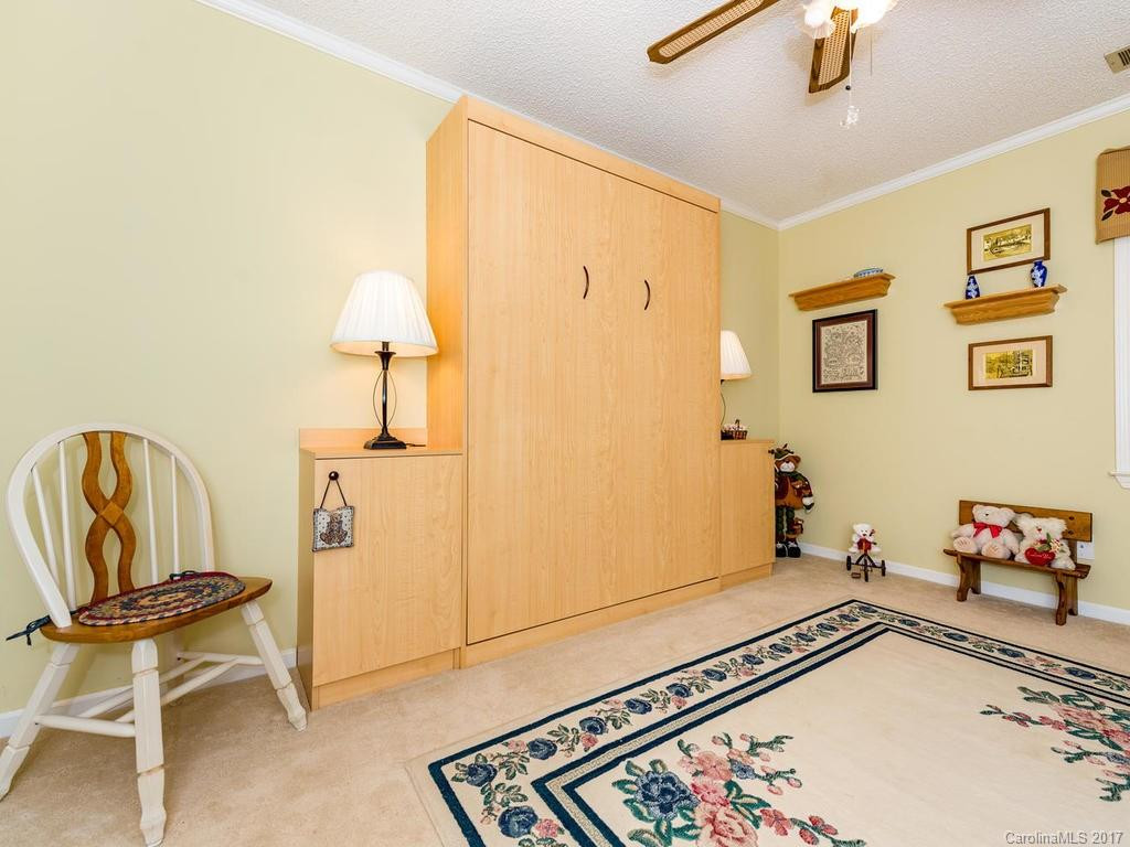 171 Driftwood Lane - Photo 17