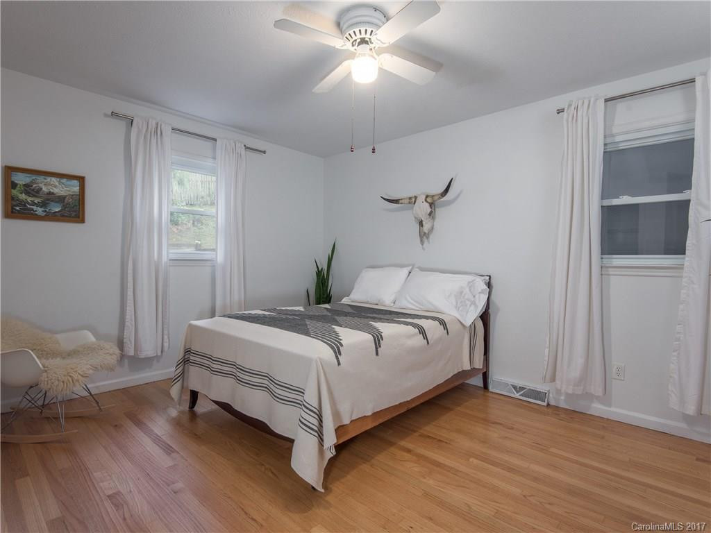74 Baker Place - Photo 15