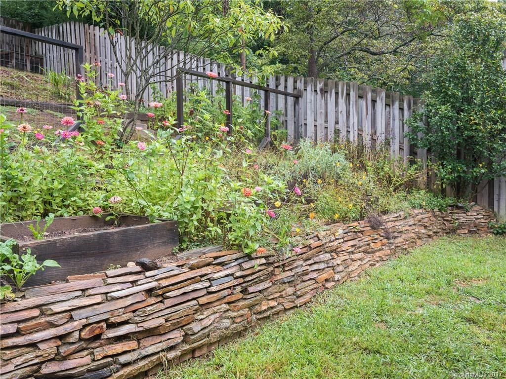 74 Baker Place - Photo 21