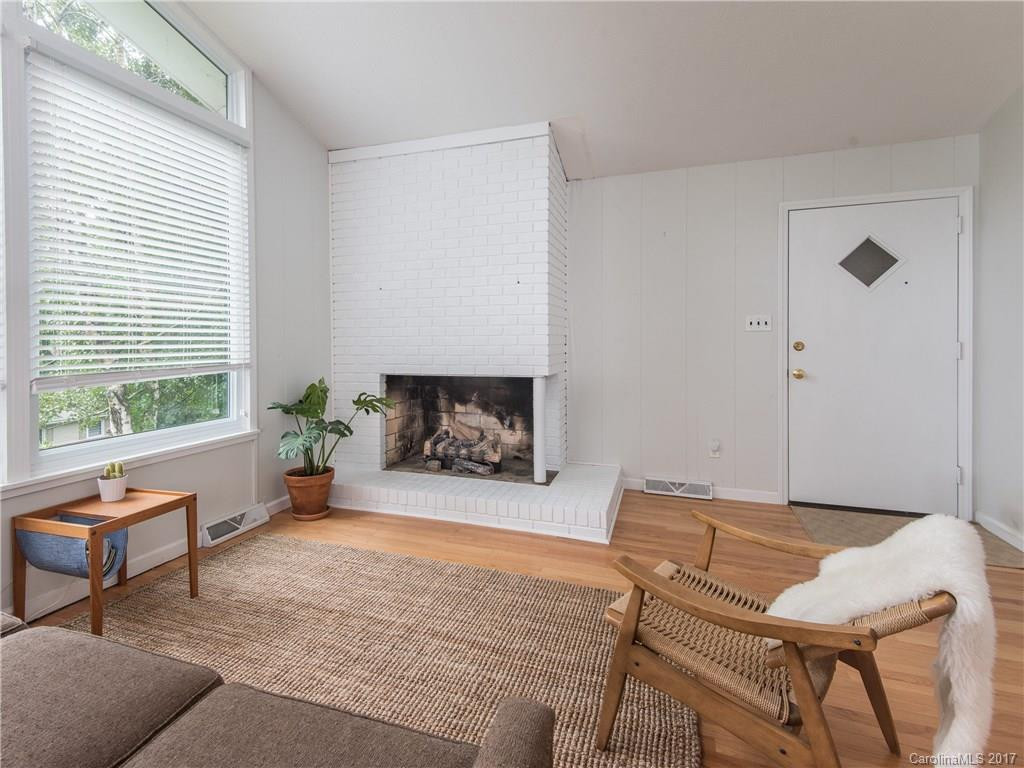 74 Baker Place - Photo 4