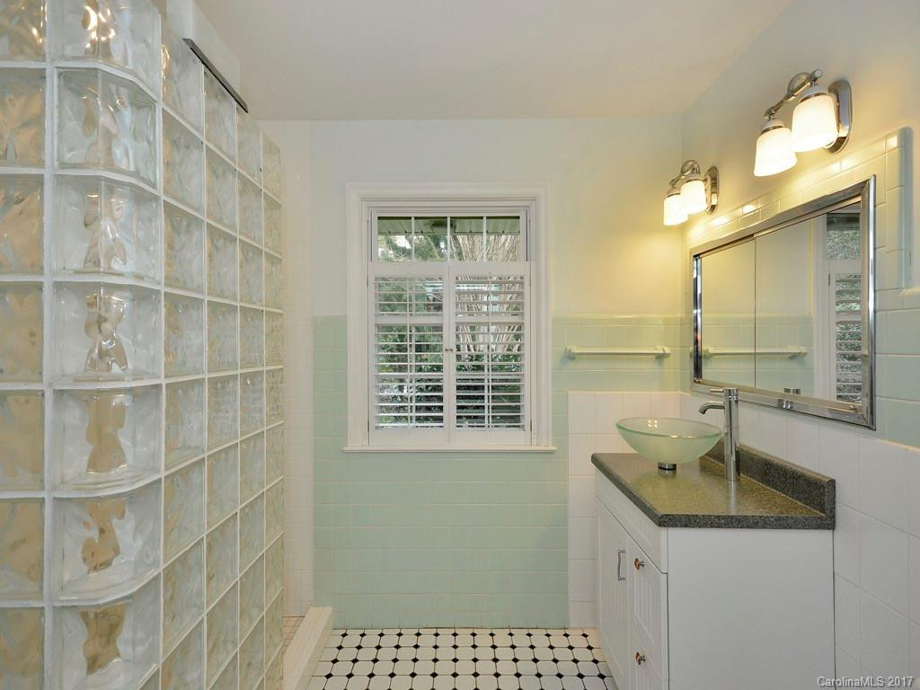 1234 Ashby Lane - Photo 13