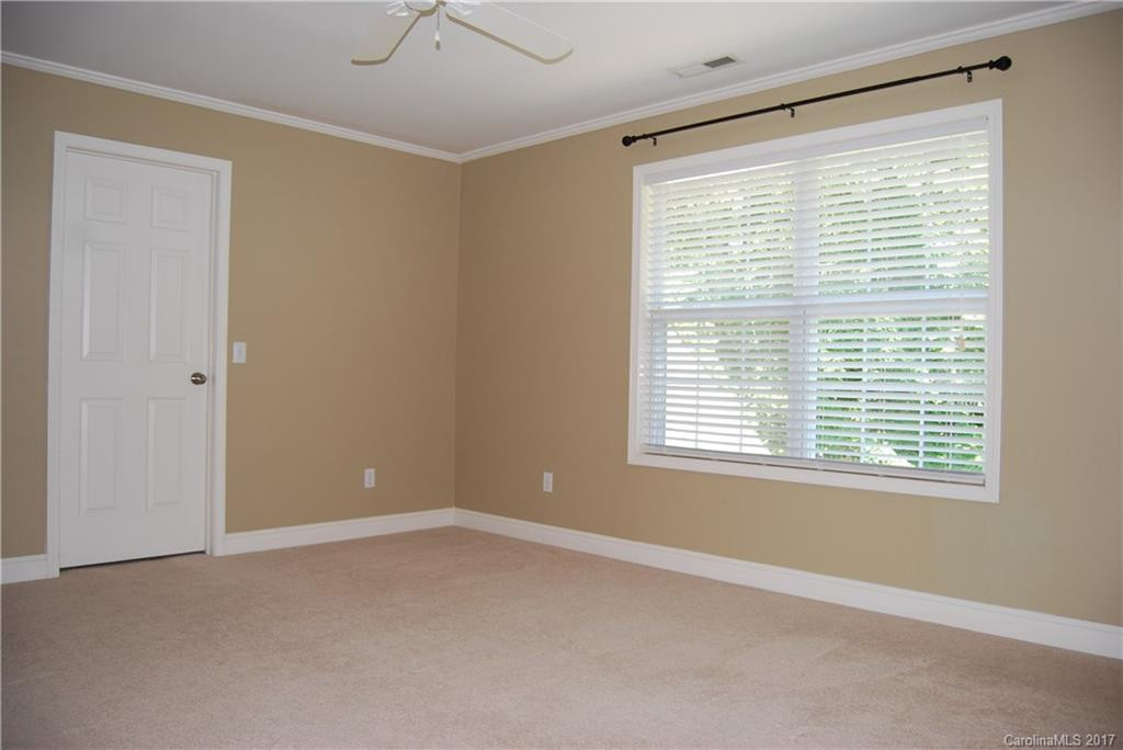 131 Maple Ridge Drive - Photo 13