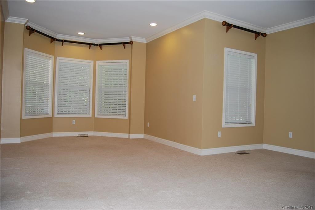 131 Maple Ridge Drive - Photo 7