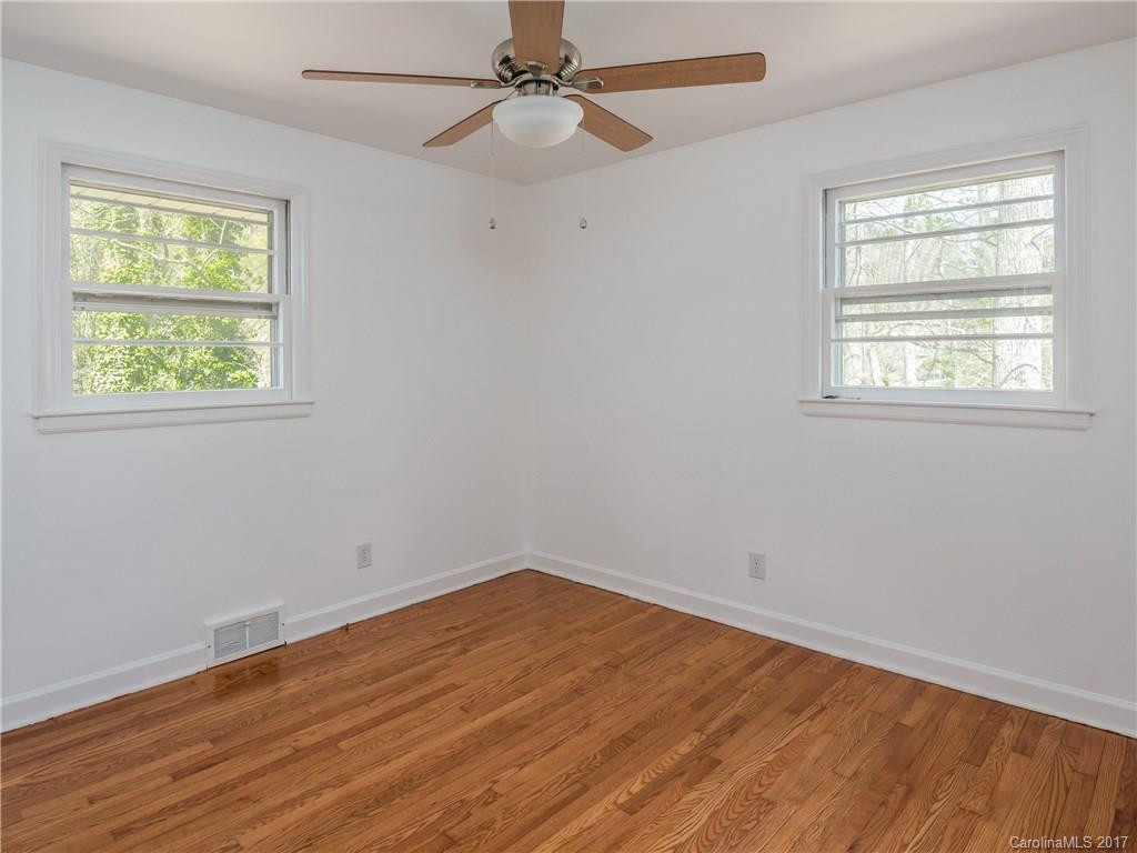 32 Oak Forest Drive - Photo 11