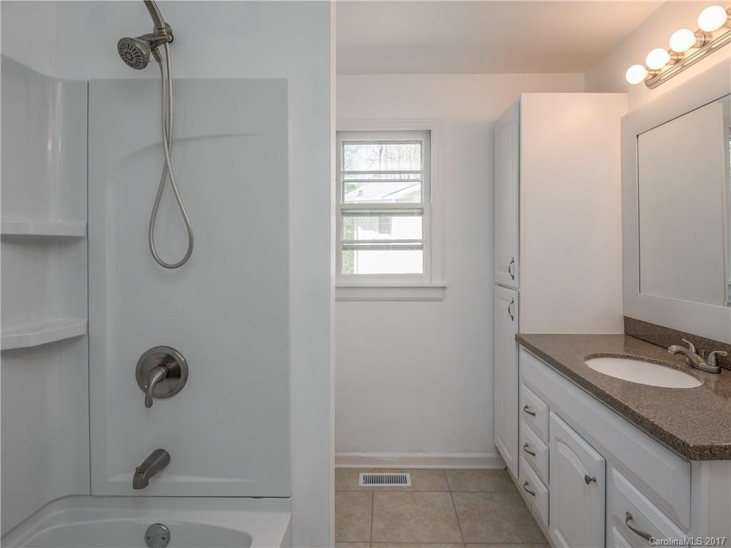 32 Oak Forest Drive - Photo 12
