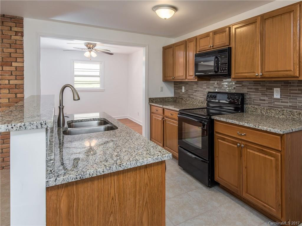 32 Oak Forest Drive - Photo 8