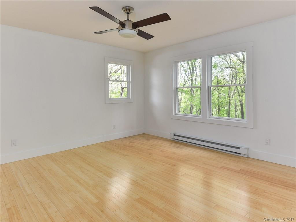 236 Courtland Place - Photo 12