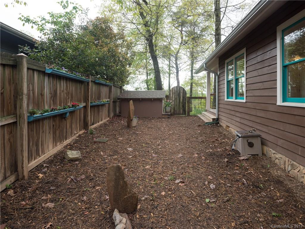 236 Courtland Place - Photo 21
