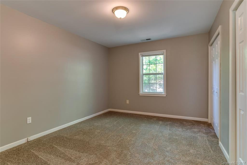 109 Sundance Drive - Photo 11