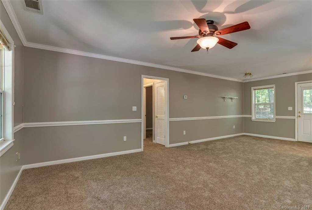 109 Sundance Drive - Photo 5