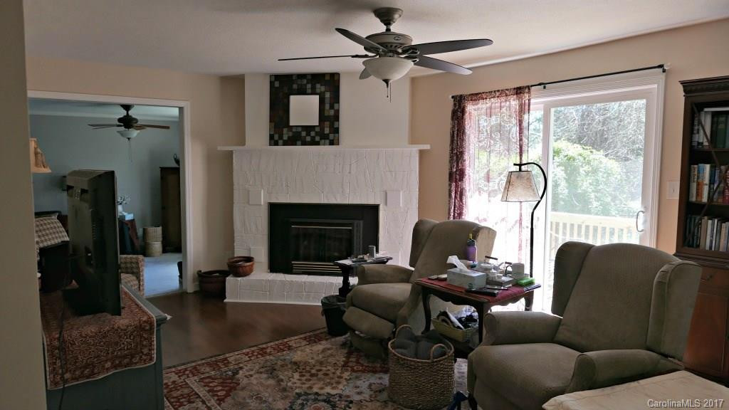 82 Big Bear Drive - Photo 2