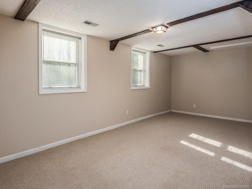 3016 Chestnut Tree Road - Photo 14
