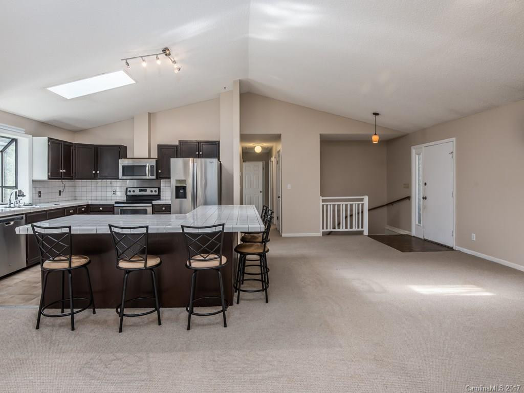 3016 Chestnut Tree Road - Photo 7