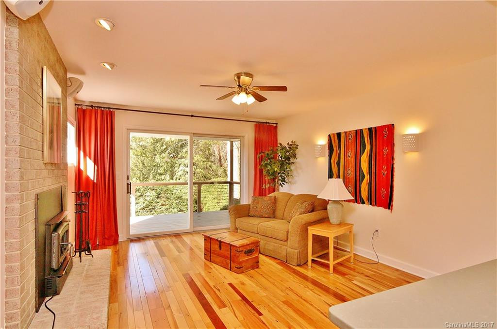 26 Pershing Road - Photo 4