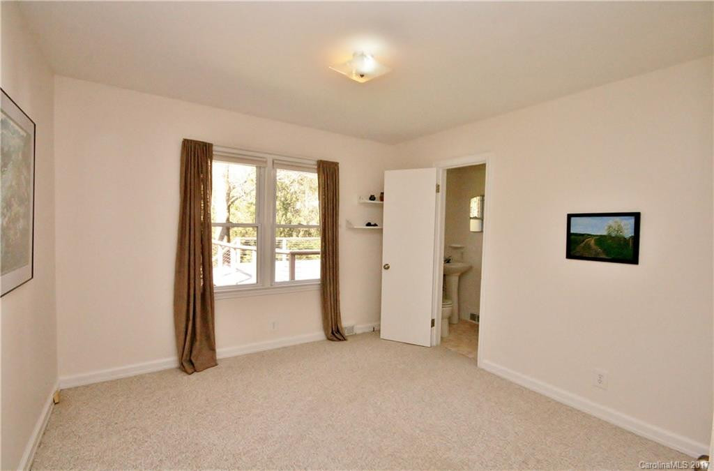 26 Pershing Road - Photo 9